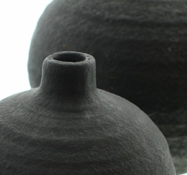 Vase décoratif noir petit modéle – Image 2