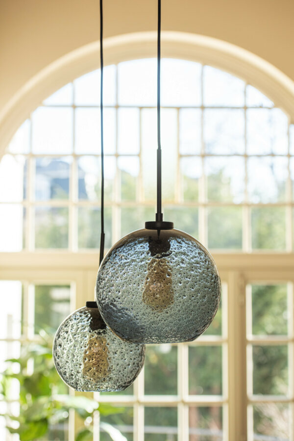 Lampe boule pois verre gris petit modéle – Image 4