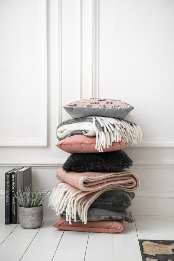 Coussin Alpha Carre Polyester Gris – Image 2